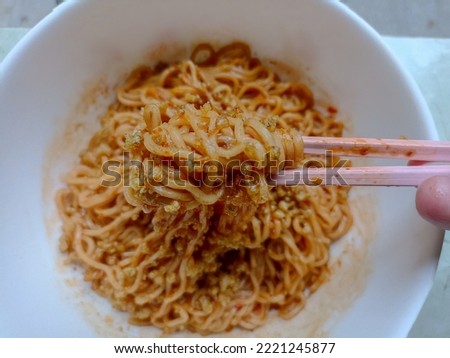 Picture of two pack instant noodle spicy flavor
