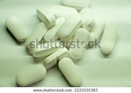 tablets . white tablets. close-up . the concept of health, treatment.