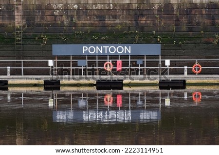 Pontoon jetty on the River Clyde in Glasgow