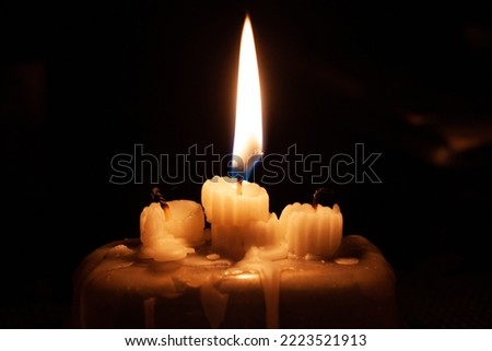 Candle light in the Darkness