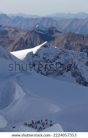 INCREDIBLE VIEW OF SNOWY JUNGFRAU