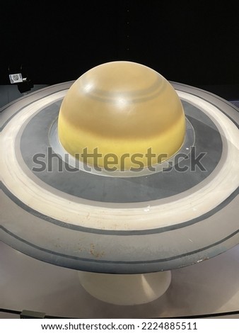 A picture of the Saturn ring