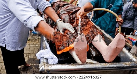 training on how to wash the corpse in Islam
