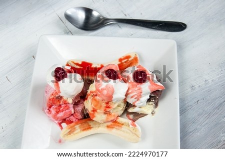 Delicious banana split on the table