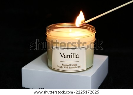 aromatherapy vanilla scented candle will light