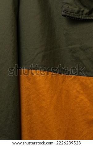 Uniqlo Pocketable UV Protection Parka 3D Cut Color Block jacket close-up fabric texture detail
