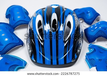 Children's set of protection for cycling, skateboard, roller skates - helmet, knee pads, elbow pads, gloves.