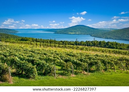 Canandaigua Lake in the Finger Lakes region of New Yrok State in the USA