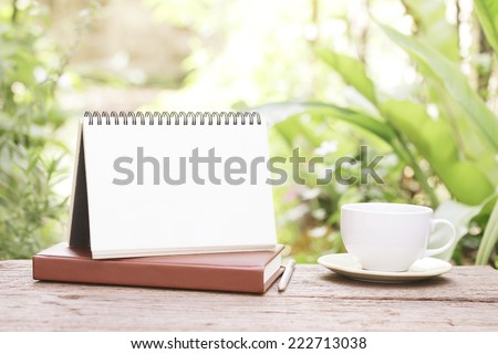 Coffee and Empty calendar  Royalty-Free Stock Photo #222713038