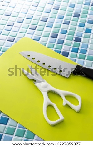 Image of a kitchen with kitchen tools