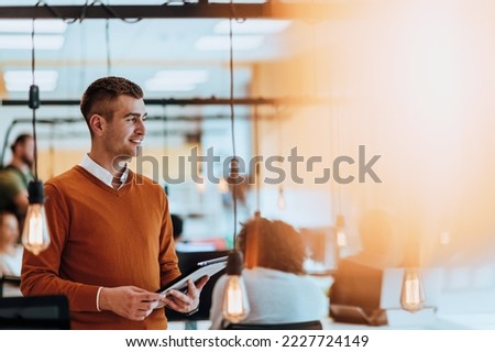 Photo portrait of a manager working in a modern company dealing with digital marketing