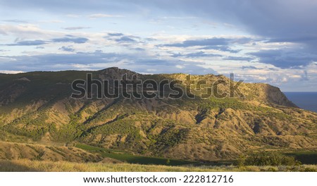 photo landscape of mountains with clouds and trees