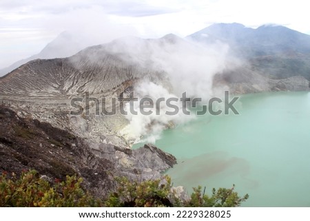 Mount Ijen is one of the mountains that has sulfur deposits