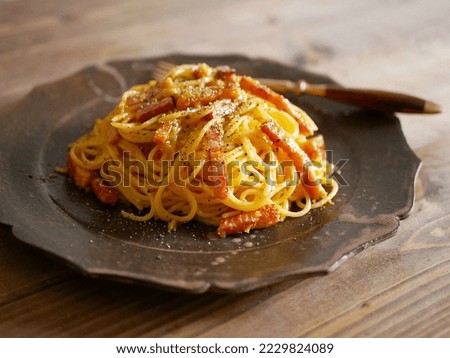 Spaghetti Carbonara with rich flavor