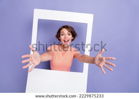 Photo of overjoyed lady wear trendy outfit open hand welcome miss you come here rejoice see friend isolated on purple color background