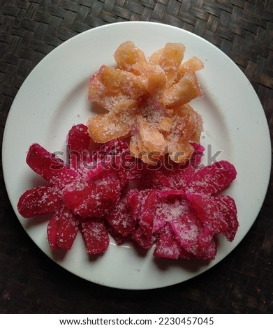 candied nutmeg in flower shapes with a variety of colors and flavors