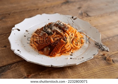 Ketchup spaghetti with luncheon meat