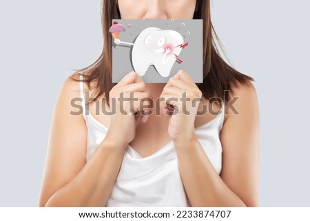 A woman having sensitive teeth