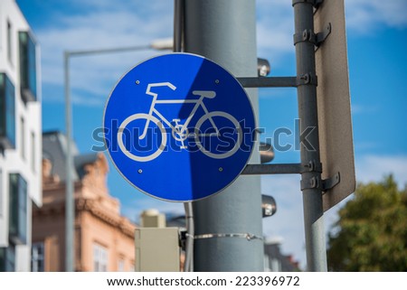 Bicycle sign on street post