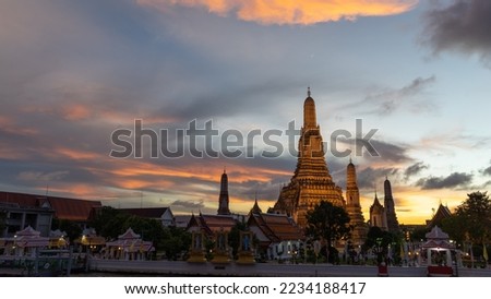 Wat Arun Temple at sunset in Bangkok, Thailand