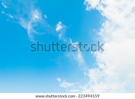 white cloud and blue sky background image.