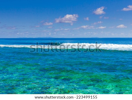 Waves Tropical Water 