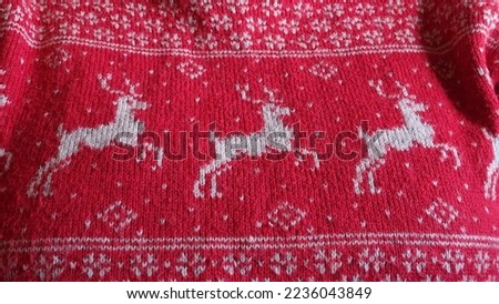 Knitted woolly red xmas jumper pattern