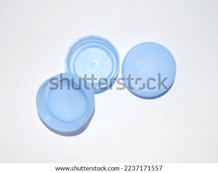 photos of plastic bottle caps, drinking water bottles
