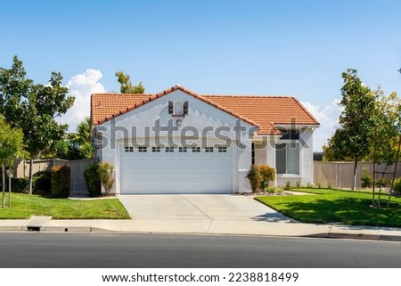 Single family residence exterior view in a sunny day, Oasis Community, Menifee, California, USA