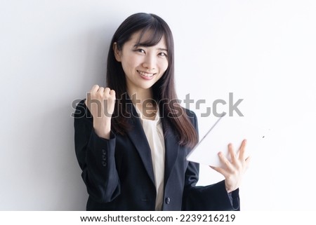 Japanese woman posing with a smile