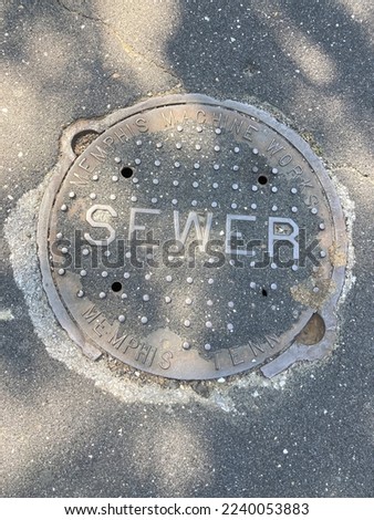 Manhole cover in Memphis Tennessee