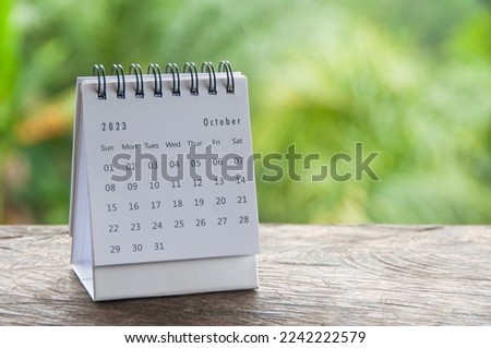 October 2023 table calendar with customizable space for text or ideas. Calendar concept and copy space. 