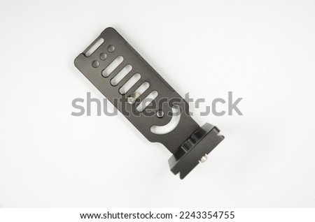 DSLR camera L-bracket for vertical and horizontal switching