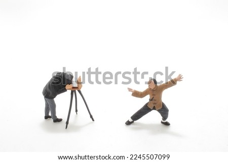 photographer take photo with the kung fu player
