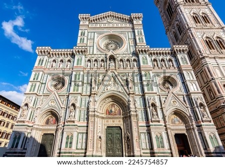 Cathedral of Saint Mary of the Flower (Cattedrale di Santa Maria del Fiore) or Duomo di Firenze, Florence, Italy
