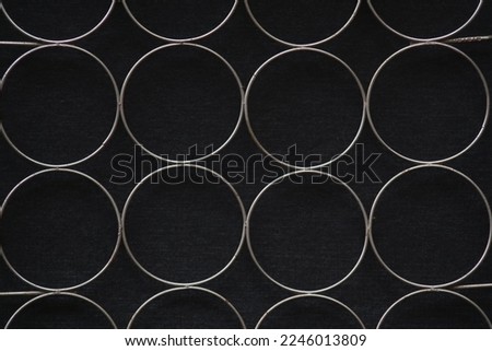 Wallpaper in the form of circles on black