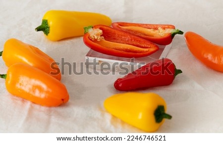 Vegetable picture Paprika picture Half-cut paprika