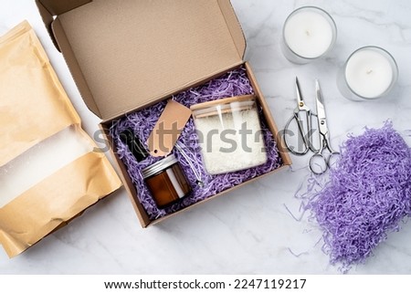 Candle DIY gift box with soy wax, candle, tag and essential oil for candle crafting