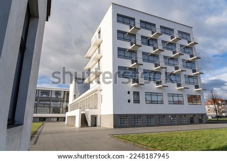 residences for students, 
bauhaus school, Dessau, Federal Republic of Germany