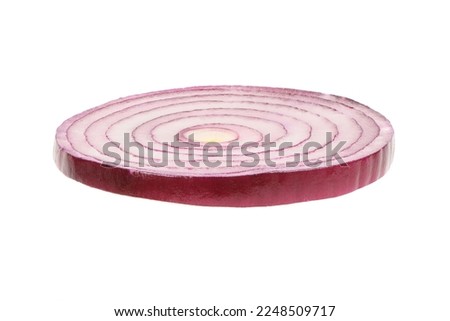 Red onion sliced into rings isolated on  white background. High resolution photo. Full depth of field.