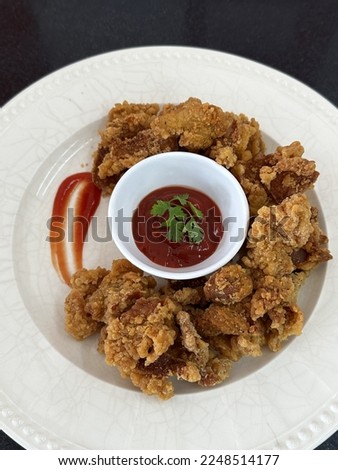 Fried Chicken skin It's a beautiful picture to eat.