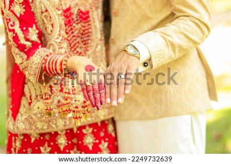 Weeding picture beautiful couple hands