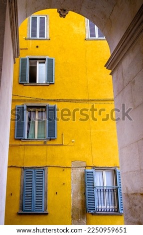 typical old window in italy - photo