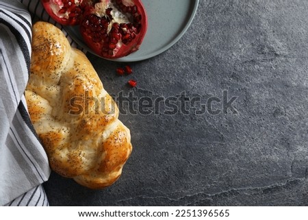 BREAD-BRAIDING Stock Photos And Images - Avopix.com