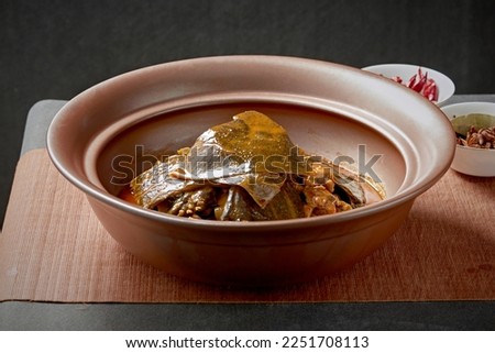  Chinese food, Braised Turtle in Brown Sauce,Soft-shelled turtle with  beef pizzles in Clay pot