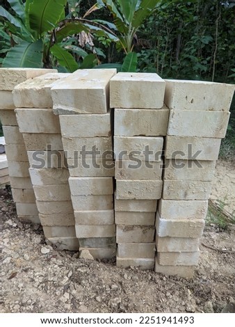 limestone in the form of a square box sawing results from chunks of limestone