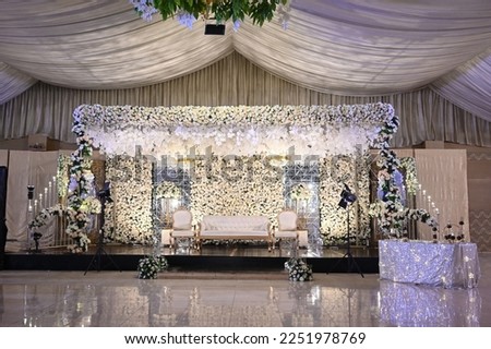Wedding Stage Decoration's traditional wedding setup's