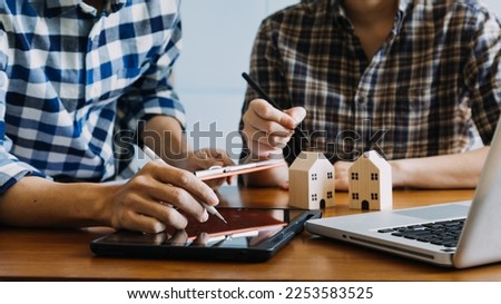 Signing home sales and insurance contracts with real estate agents, signing contracts to know the terms of buying and selling homes and real estate, contract signing ideas.