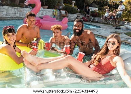 Beer, pool party and friends selfie, having fun and partying on new year. Summer celebration, water event and group portrait of people taking pictures for social media, swimming or floating on float.