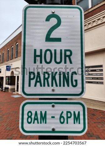 two hour parking sign on Main street